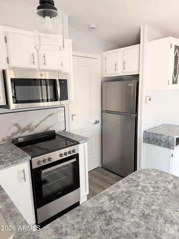 1101 S ELLSWORTH Road 161, Mesa, AZ 85208