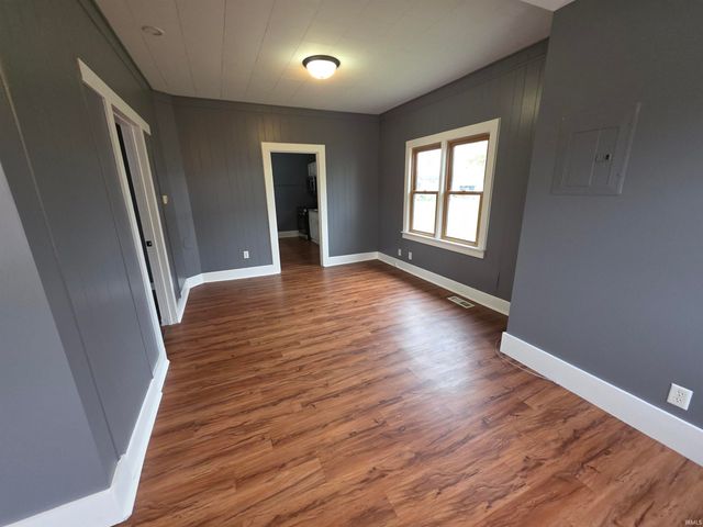 1044 13th Street, Tell City, IN 47586