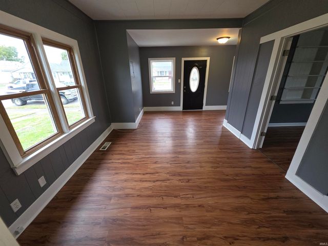 1044 13th Street, Tell City, IN 47586