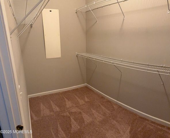 23 Muirfield Road, Jackson, NJ 08527