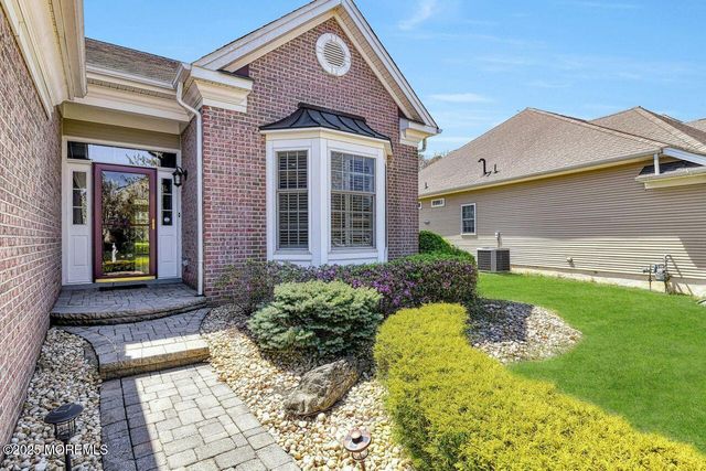 23 Muirfield Road, Jackson, NJ 08527