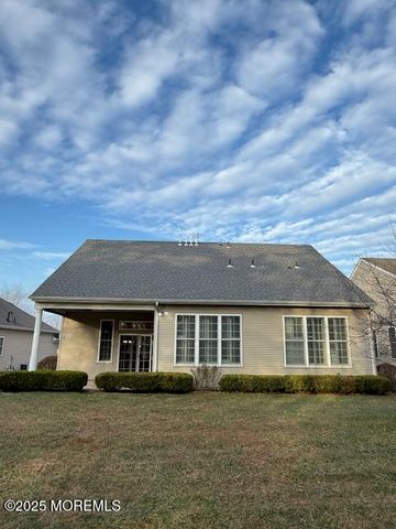 23 Muirfield Road, Jackson, NJ 08527