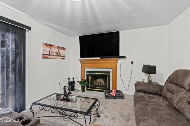 25 Netherlands Boulevard, Rotterdam, NY 12306