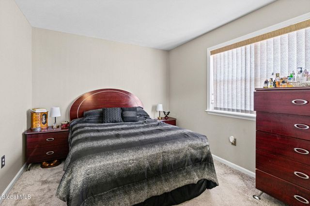 25 Netherlands Boulevard, Rotterdam, NY 12306