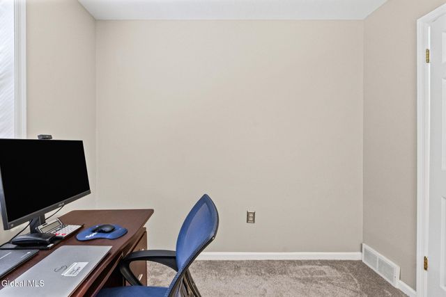 25 Netherlands Boulevard, Rotterdam, NY 12306