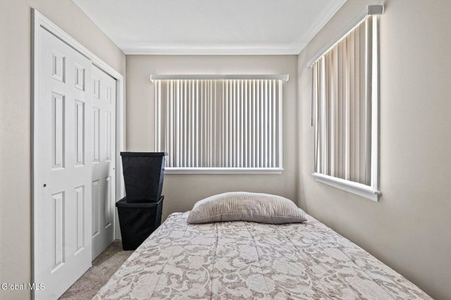 25 Netherlands Boulevard, Rotterdam, NY 12306