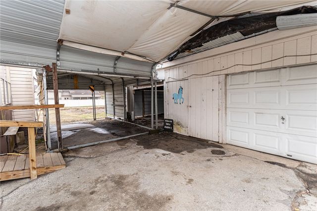 2814 W Crawford Ave, Dunbar Twp, PA 15425