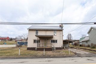 2814 W Crawford Ave, Dunbar Twp, PA 15425