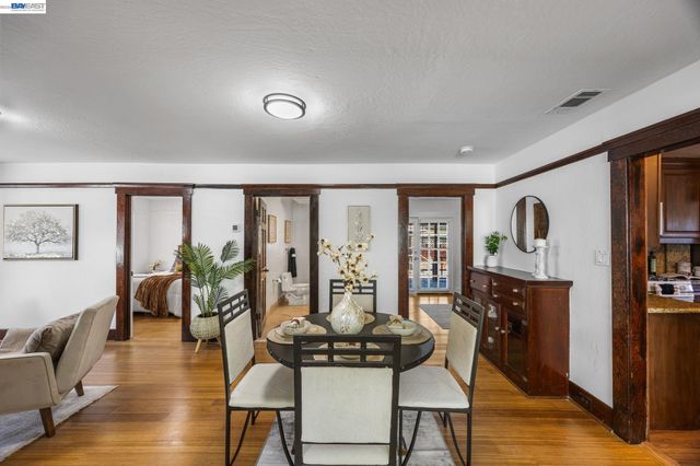 18286 Meekland Ave, Hayward, CA 94541