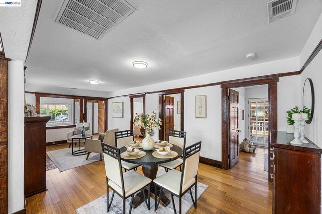 18286 Meekland Ave, Hayward, CA 94541