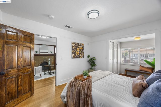 18286 Meekland Ave, Hayward, CA 94541