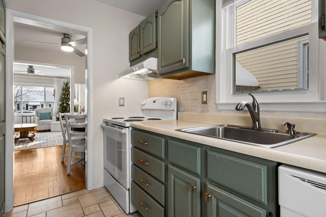 2054 McKinley Avenue, Ypsilanti Twp, MI 48197