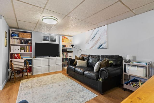 2054 McKinley Avenue, Ypsilanti Twp, MI 48197