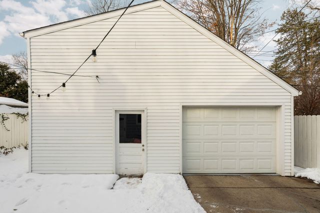 2054 McKinley Avenue, Ypsilanti Twp, MI 48197