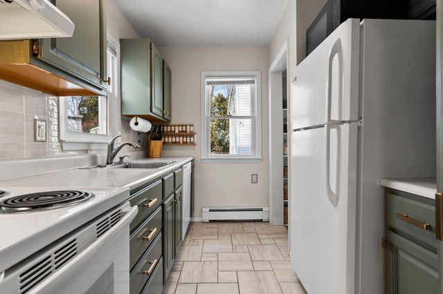 2054 McKinley Avenue, Ypsilanti Twp, MI 48197