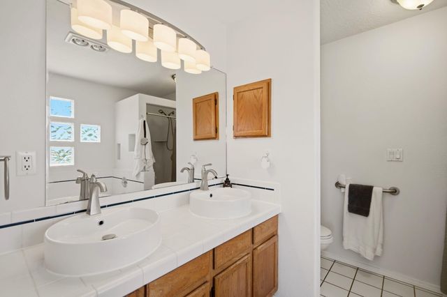 5313 La Colonia Drive NW, Albuquerque, NM 87120