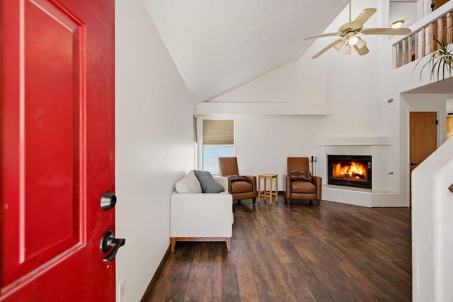 5313 La Colonia Drive NW, Albuquerque, NM 87120