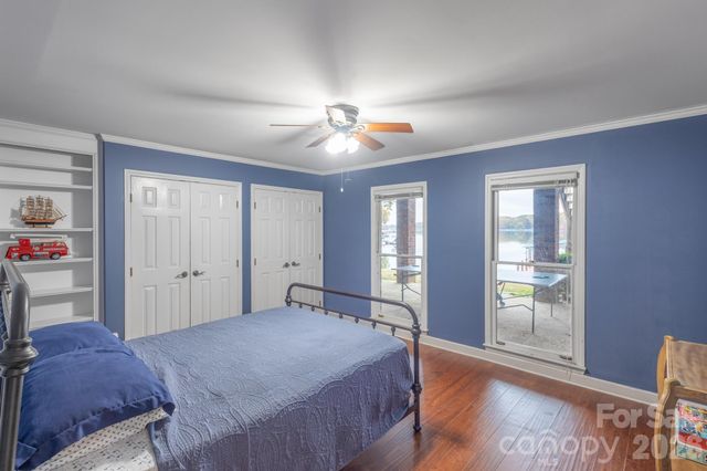 185 Willow Point Road, Troutman, NC 28166