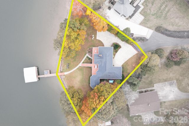 185 Willow Point Road, Troutman, NC 28166