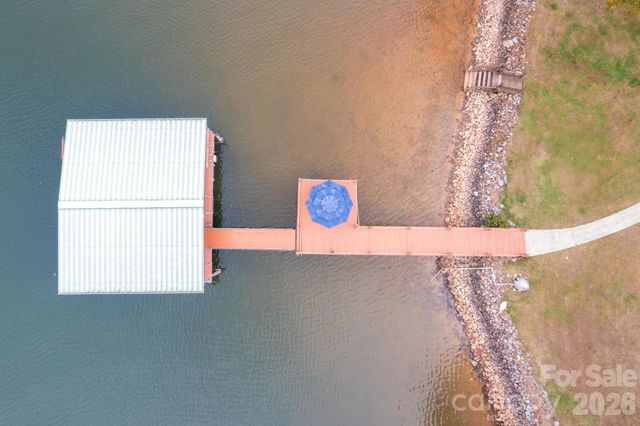 185 Willow Point Road, Troutman, NC 28166