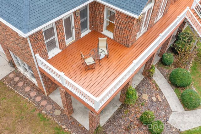 185 Willow Point Road, Troutman, NC 28166