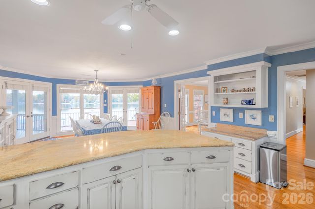 185 Willow Point Road, Troutman, NC 28166