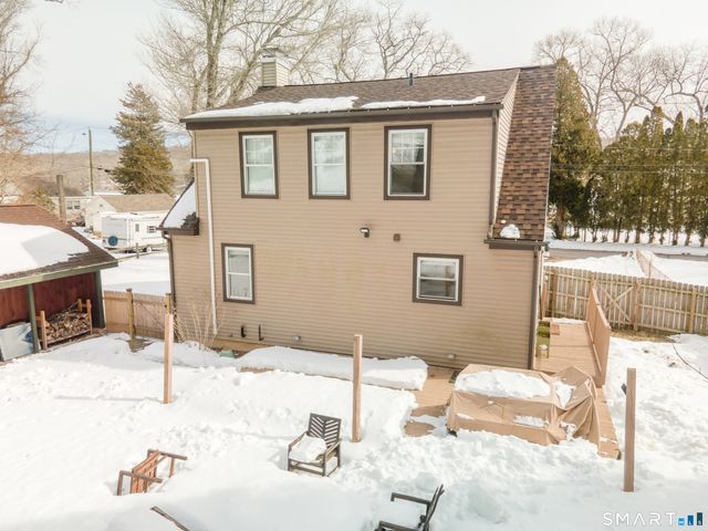 39 Long Pond Road South, Ledyard, CT 06339