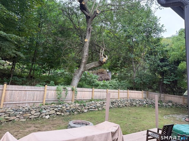 39 Long Pond Road South, Ledyard, CT 06339