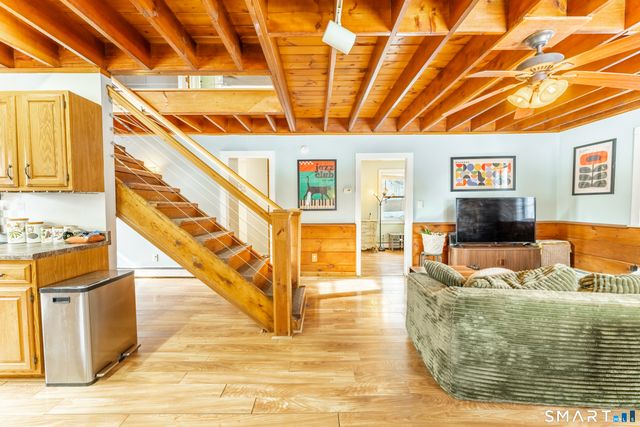 39 Long Pond Road South, Ledyard, CT 06339