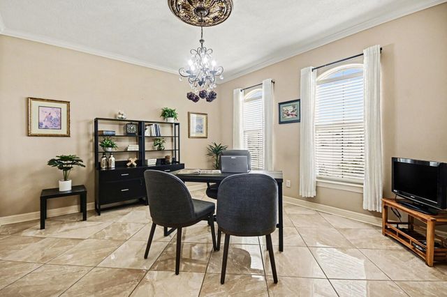 8500 Anastasia Avenue, Beaumont, TX 77705