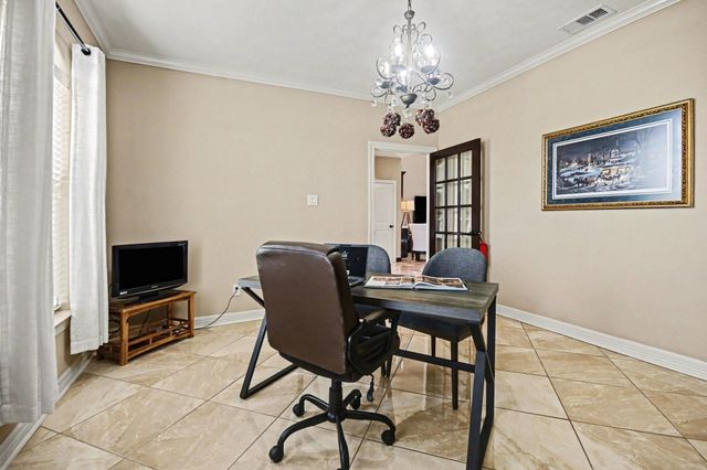 8500 Anastasia Avenue, Beaumont, TX 77705