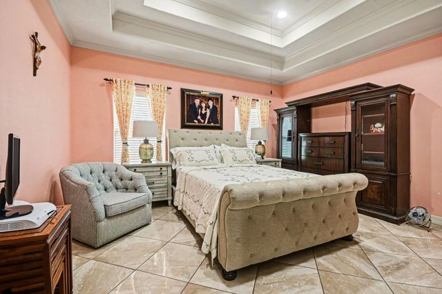 8500 Anastasia Avenue, Beaumont, TX 77705