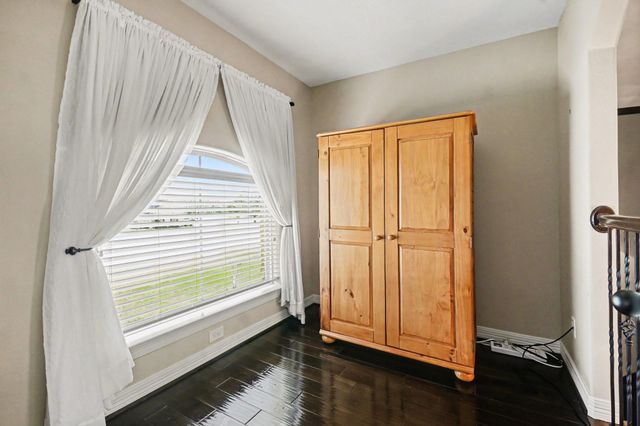 8500 Anastasia Avenue, Beaumont, TX 77705