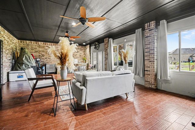 8500 Anastasia Avenue, Beaumont, TX 77705