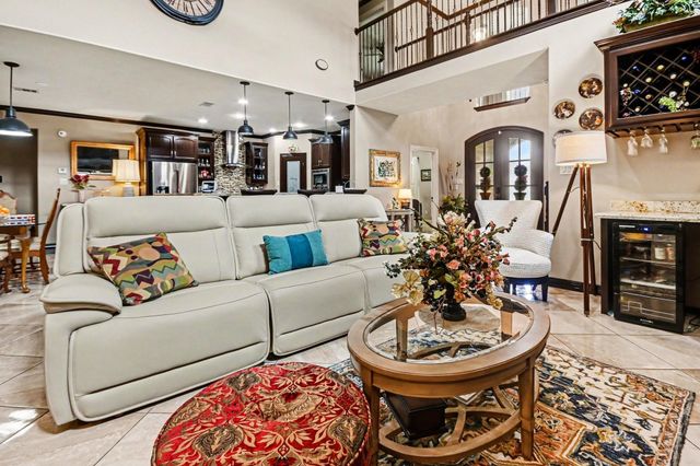 8500 Anastasia Avenue, Beaumont, TX 77705