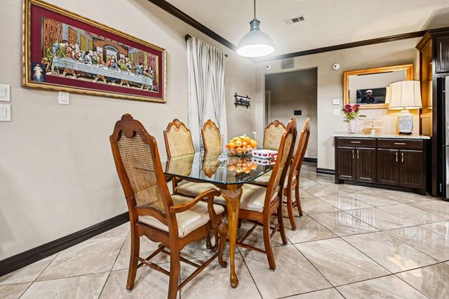 8500 Anastasia Avenue, Beaumont, TX 77705