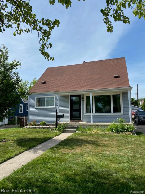 28936 Bridge Street, Garden City, MI 48135