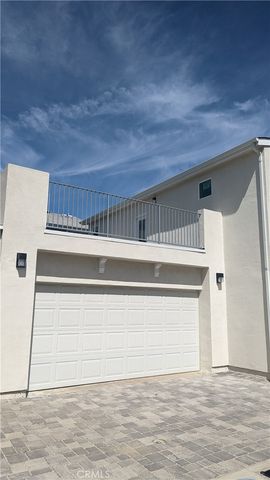 15115 W Logos Court, North Hills, CA 91343