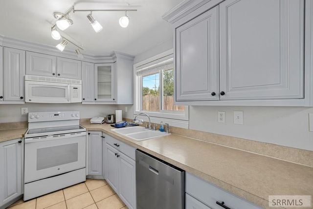 1147 Johnson Street, Idaho Falls, ID 83401