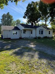 1600 Lockport Road, Porter, NY 14174