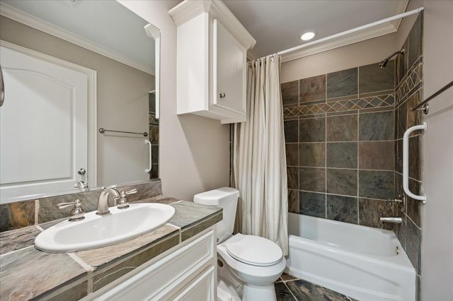 6414 Taggart Street A, Houston, TX 77007