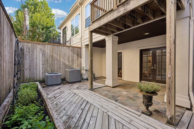 6414 Taggart Street A, Houston, TX 77007