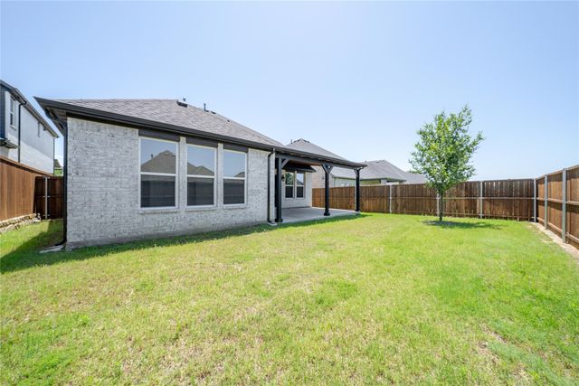 204 Savannah Lane, Oak Point, TX 75068
