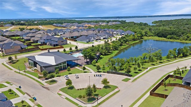 204 Savannah Lane, Oak Point, TX 75068