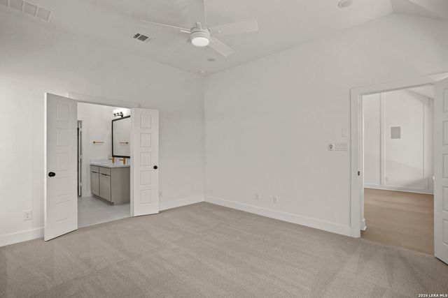 4956 Park Cape, Marion, TX 78124