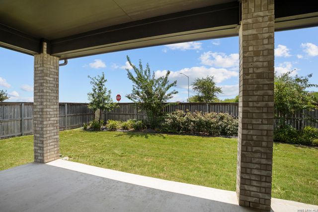 4956 Park Cape, Marion, TX 78124