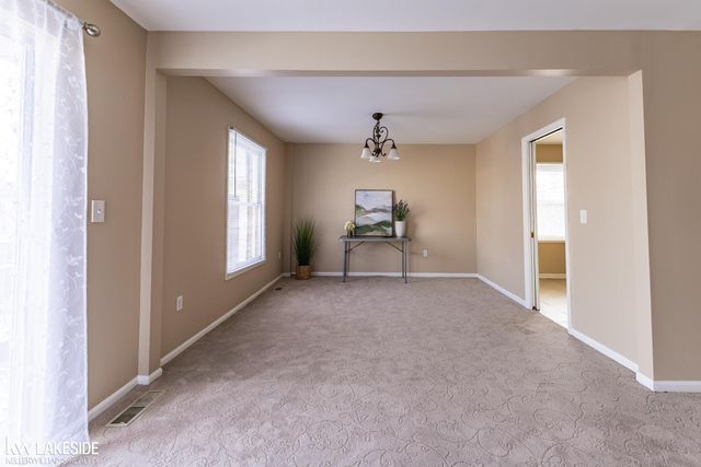 6322 Pepper Hill Street, West Bloomfield Twp, MI 48322