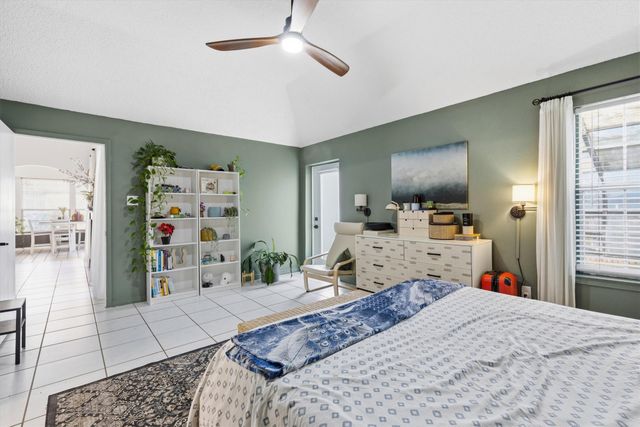 2742 Claremont Drive, Grand Prairie, TX 75052