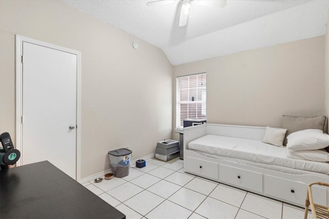 2742 Claremont Drive, Grand Prairie, TX 75052