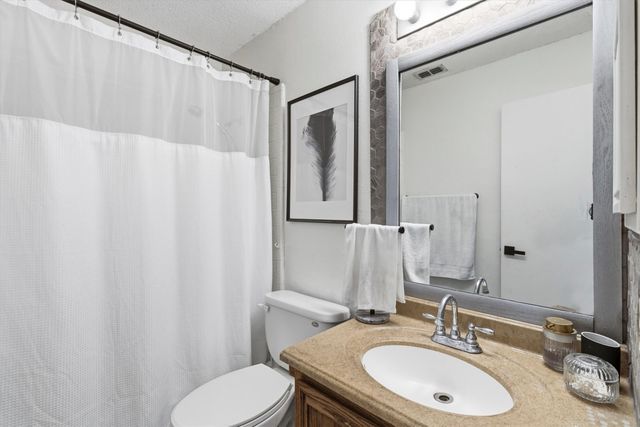 2742 Claremont Drive, Grand Prairie, TX 75052